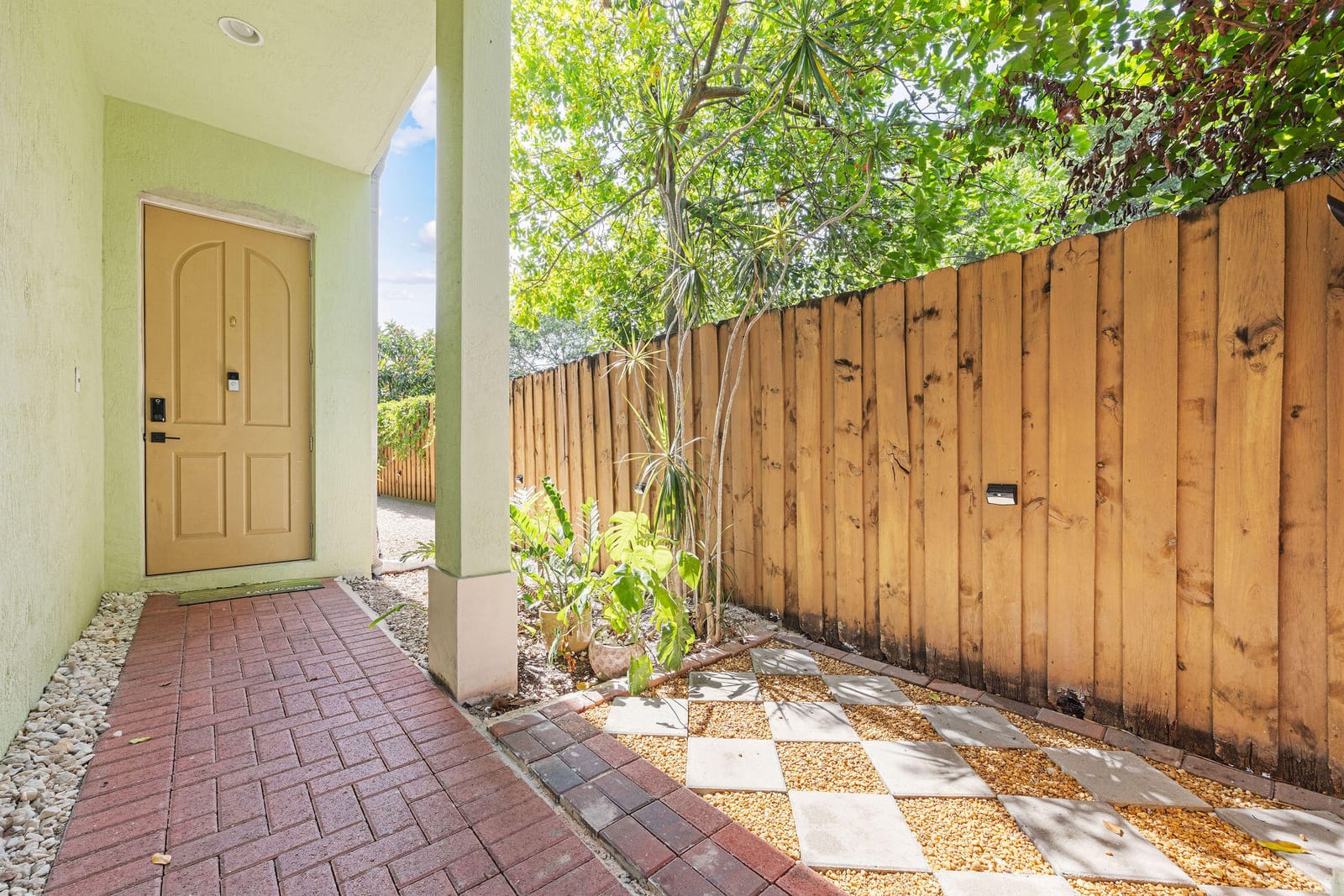 1323 NE 5TH Terrace, Fort Lauderdale, FL 33304 photo 28