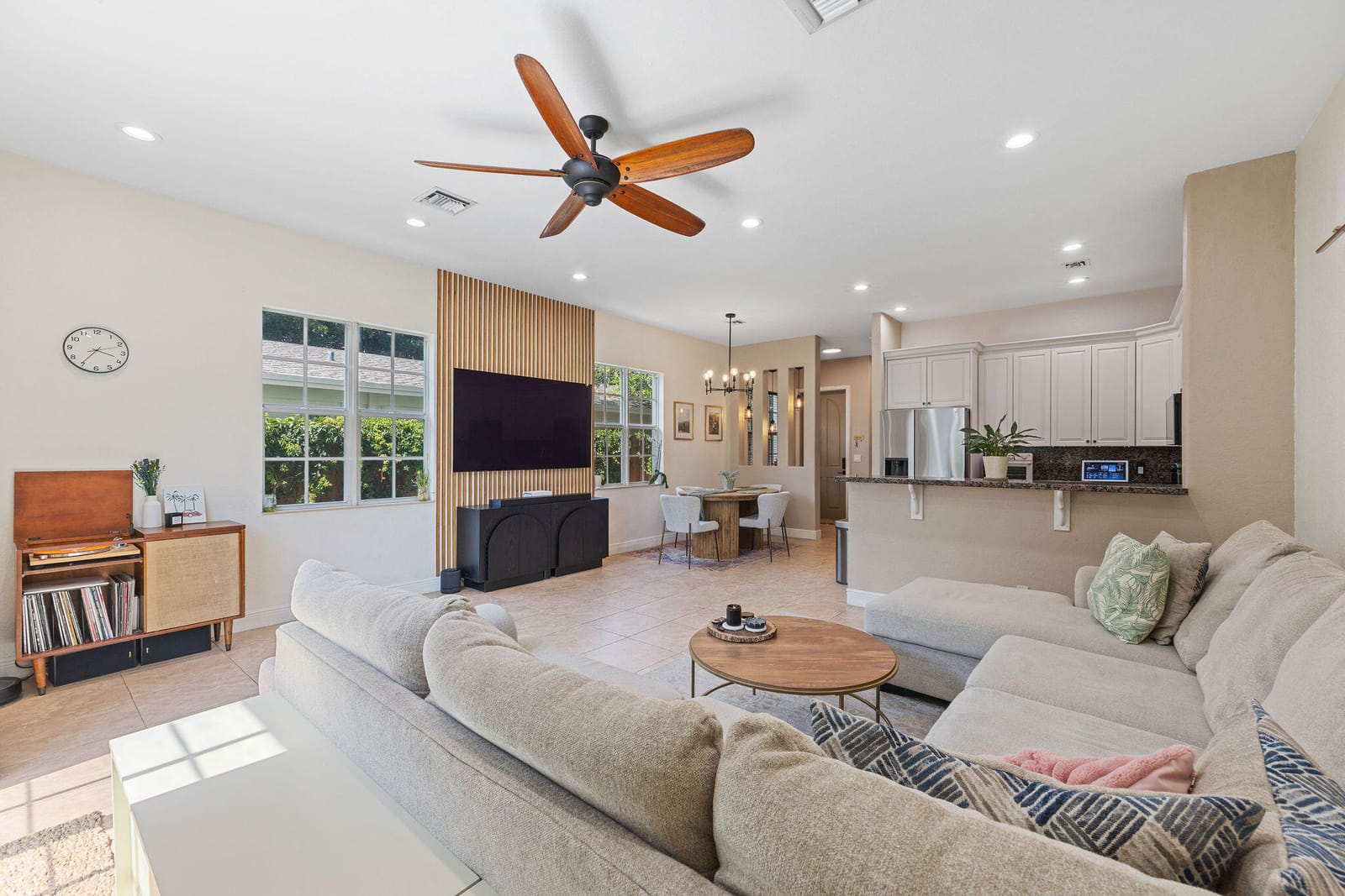 1323 NE 5TH Terrace 1323, Fort Lauderdale, FL 33304