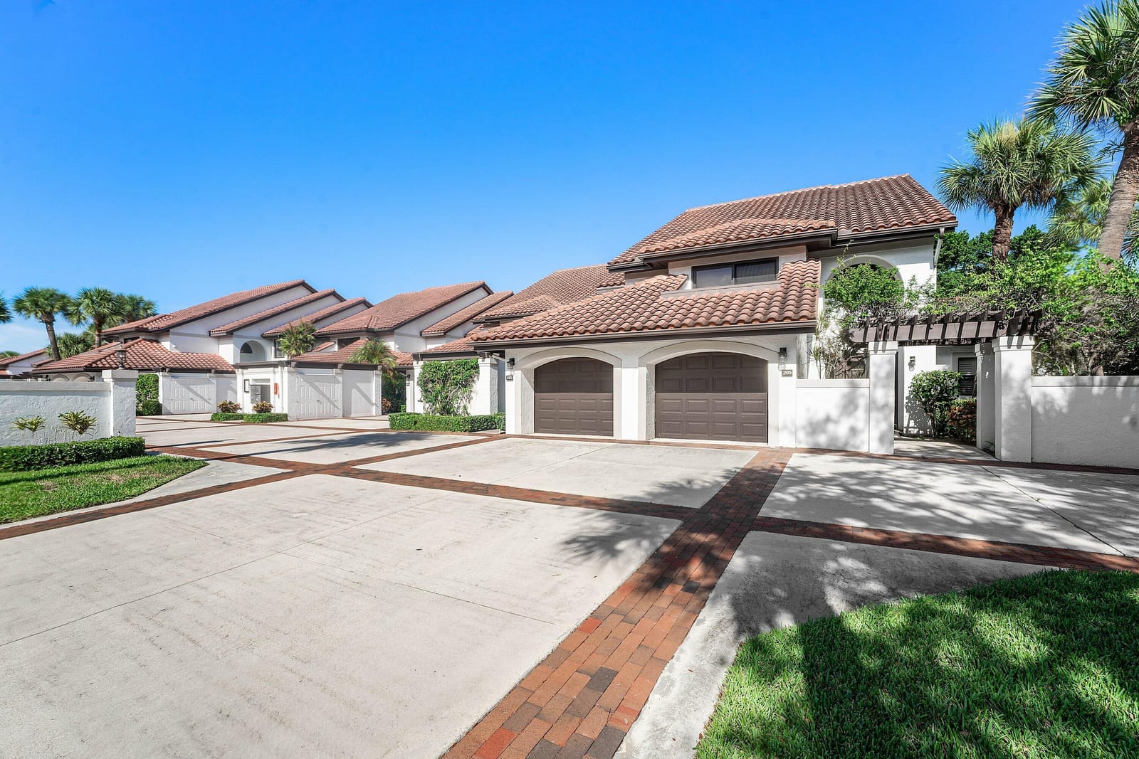 16648 TRADERS Crossing N 106, Jupiter, FL 33477 photo 2
