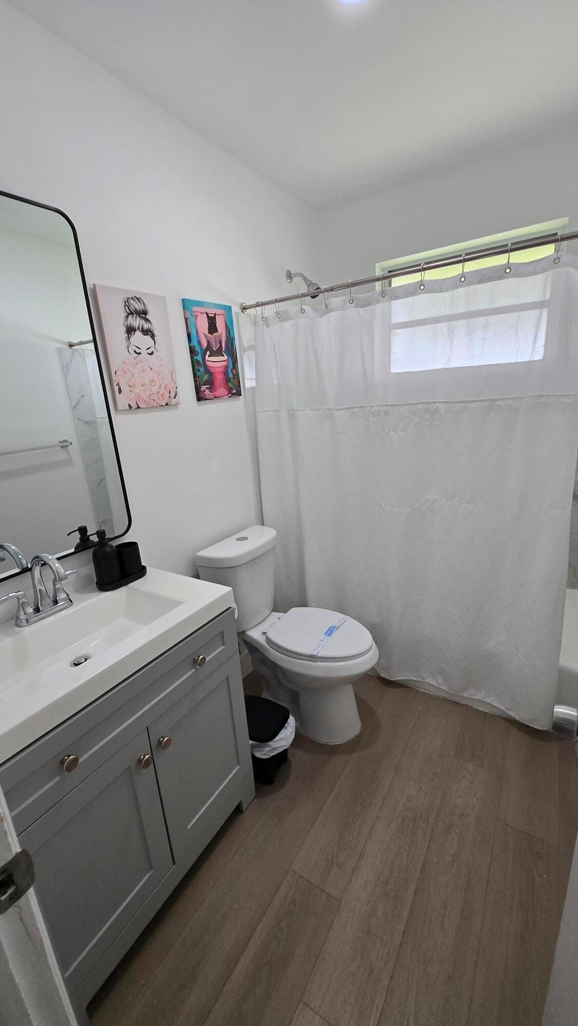 704 NE 8th Street 5, Hallandale Beach, FL 33009