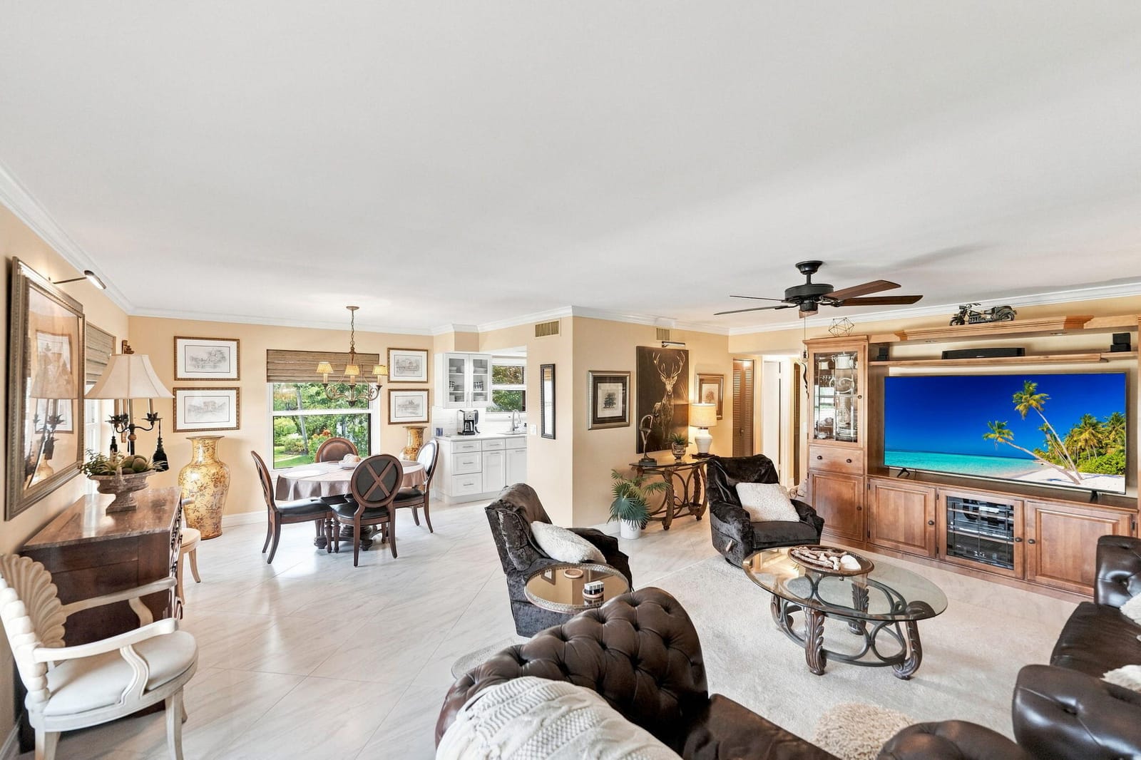 330 SW South River Drive 207 — photo 3