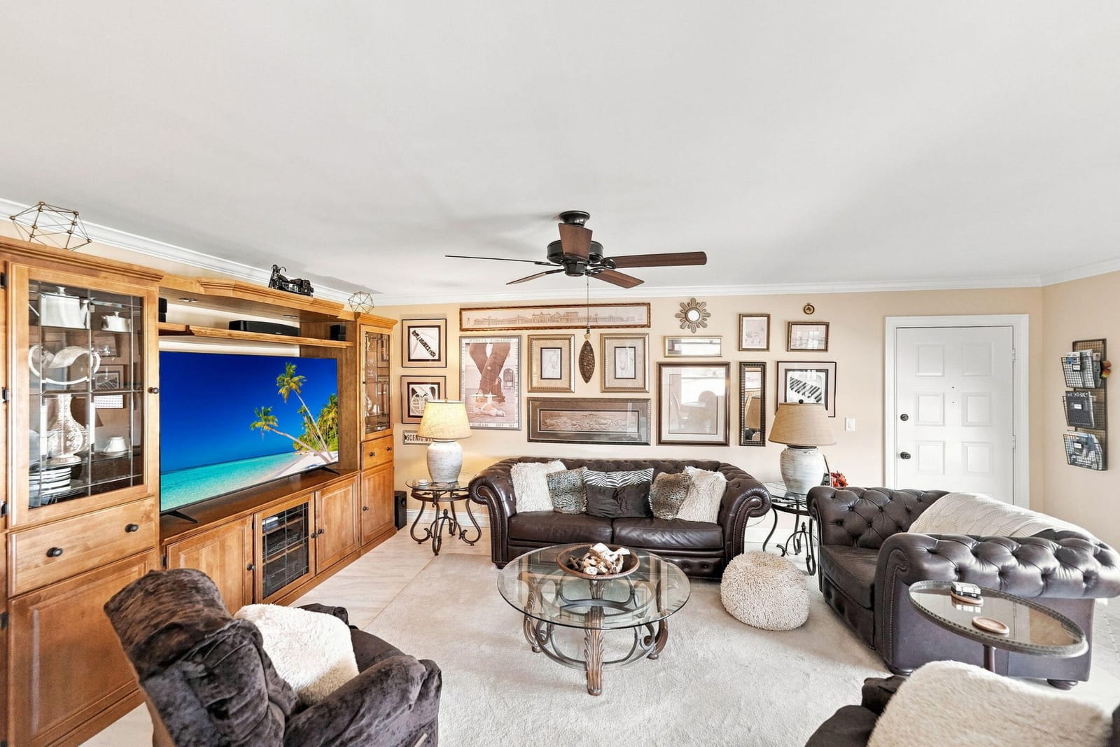 330 SW South River Drive 207 — photo 5