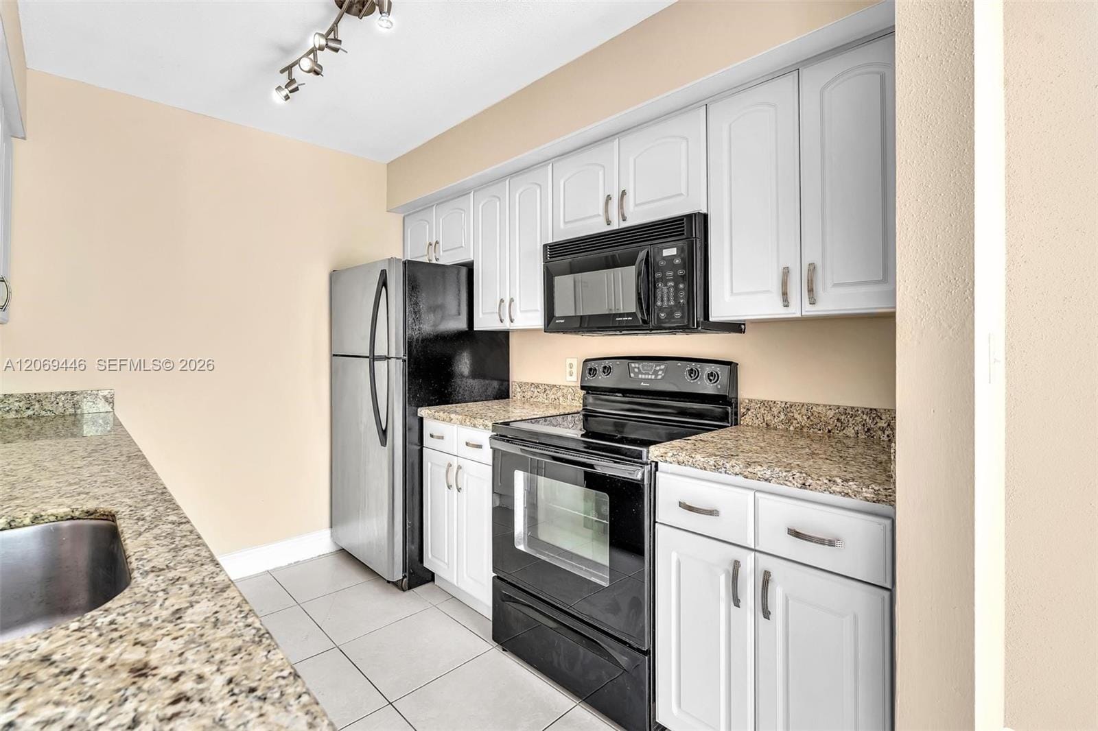 2667 NW 33rd Street 2413 — photo 3