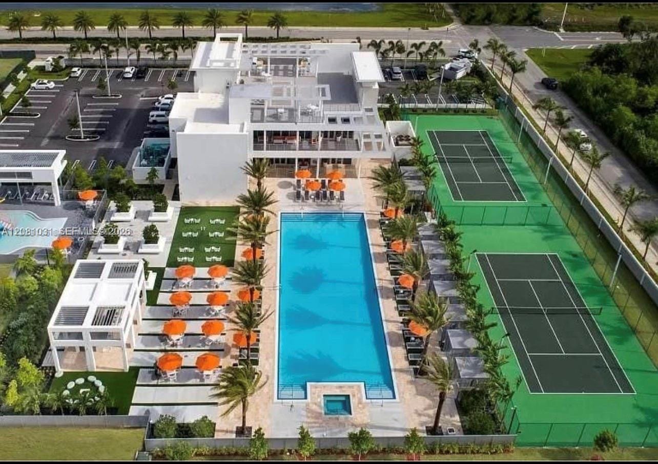 10229 NW 64th Terrace 303, Doral, FL 33178 photo 2