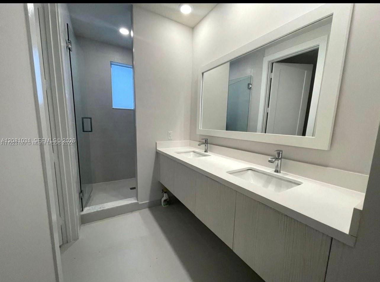 10229 NW 64th Terrace 303, Doral, FL 33178 photo 11