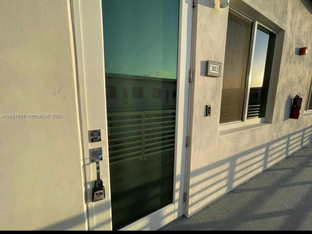 10229 NW 64th Terrace 303, Doral, FL 33178 photo 18