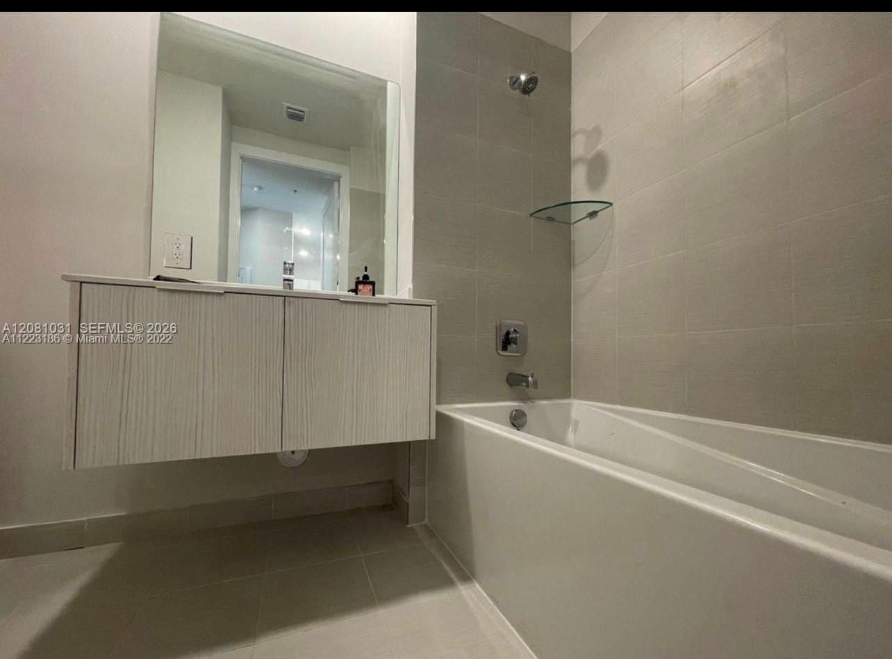 10229 NW 64th Terrace 303, Doral, FL 33178 photo 9