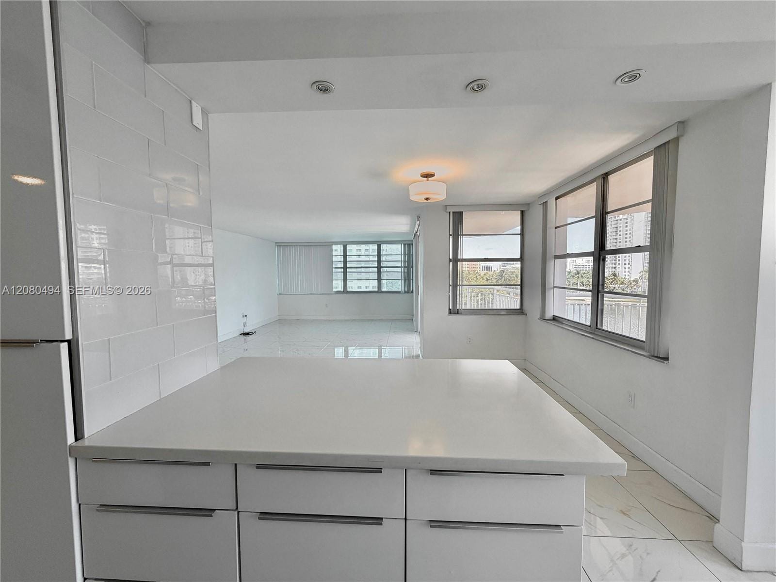 18081 Biscayne Boulevard 504 — photo 12