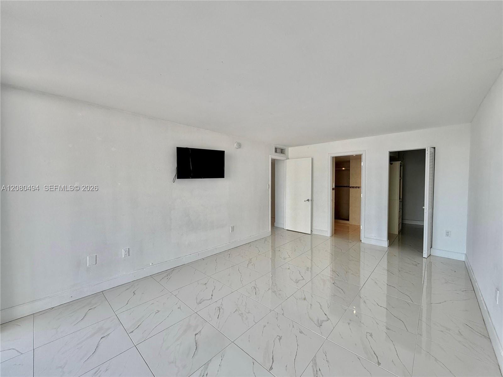 18081 Biscayne Boulevard 504, Aventura, FL 33160 photo 26