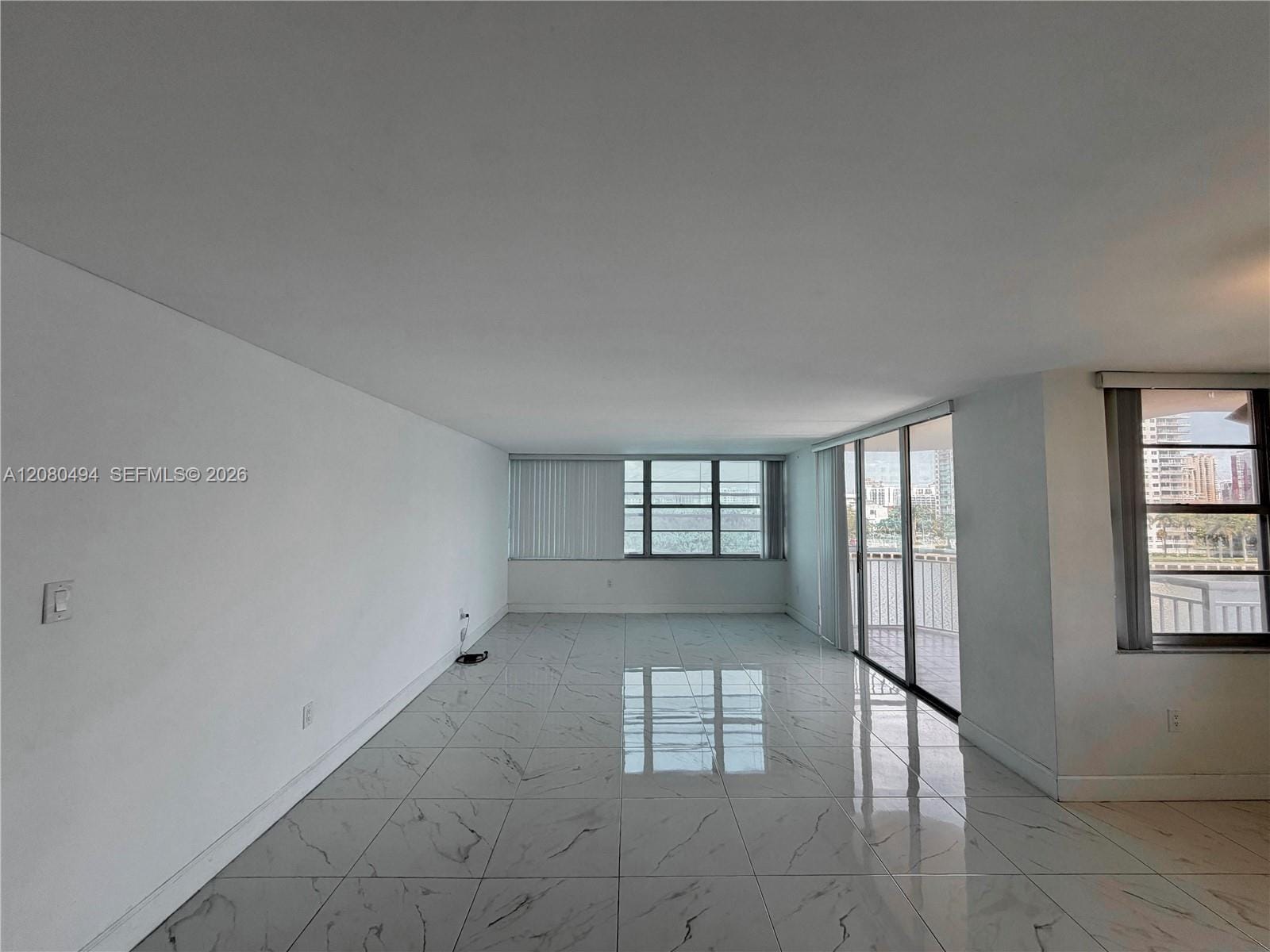 18081 Biscayne Boulevard 504 — photo 8