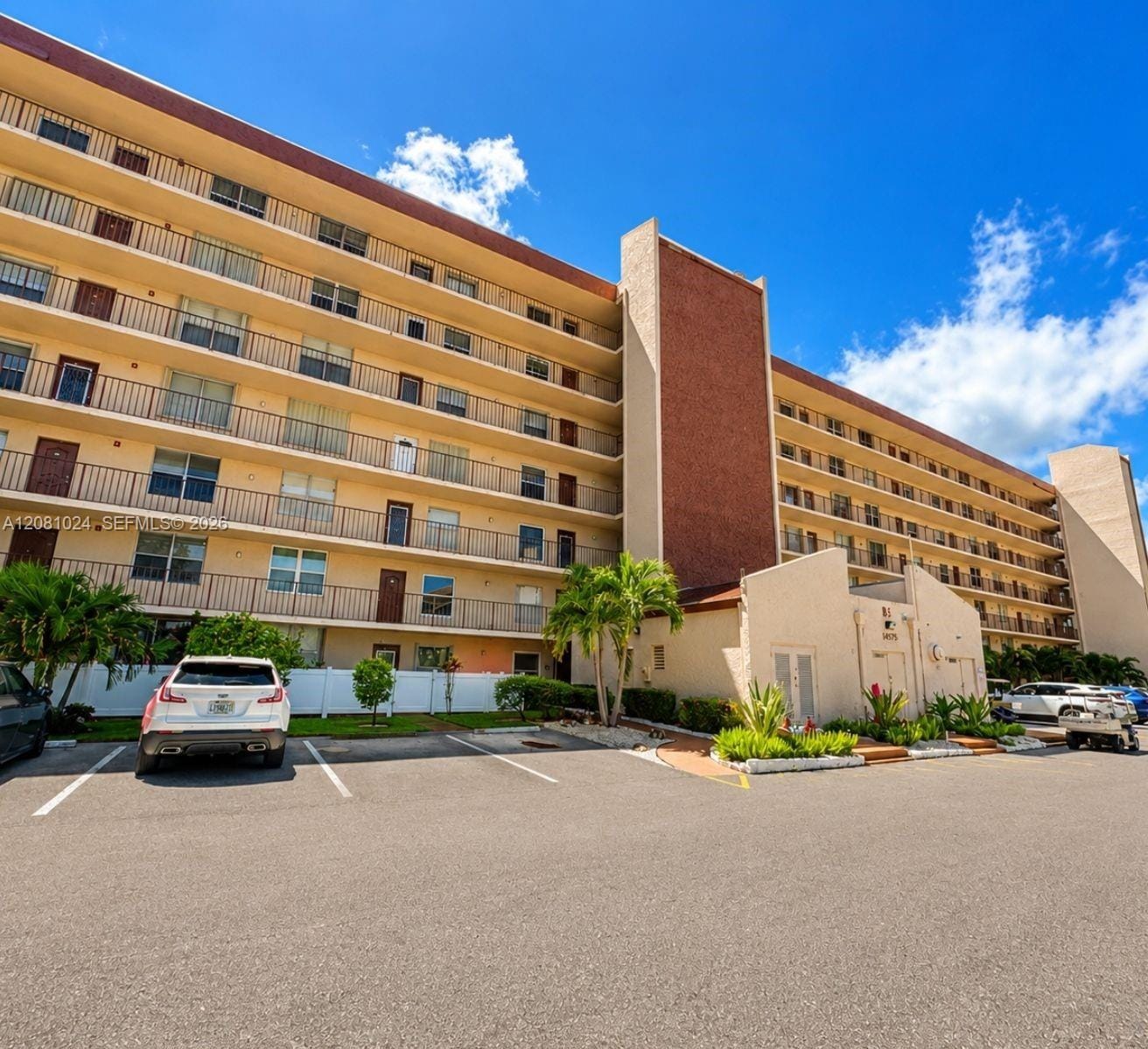 14575 Bonaire Boulevard 204, Delray Beach, FL 33446