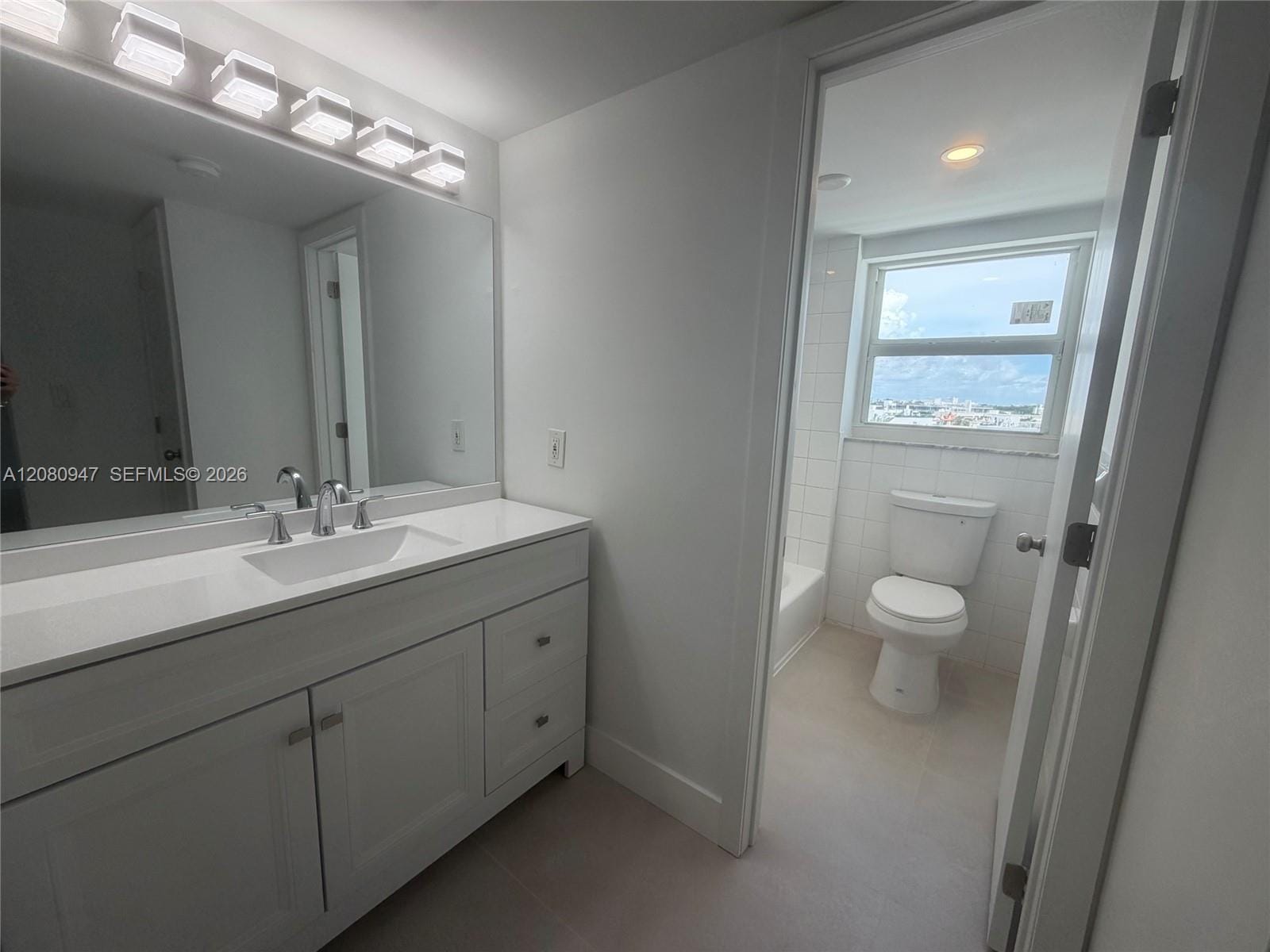 245 18th Street 805, Miami Beach, FL 33139 photo 14