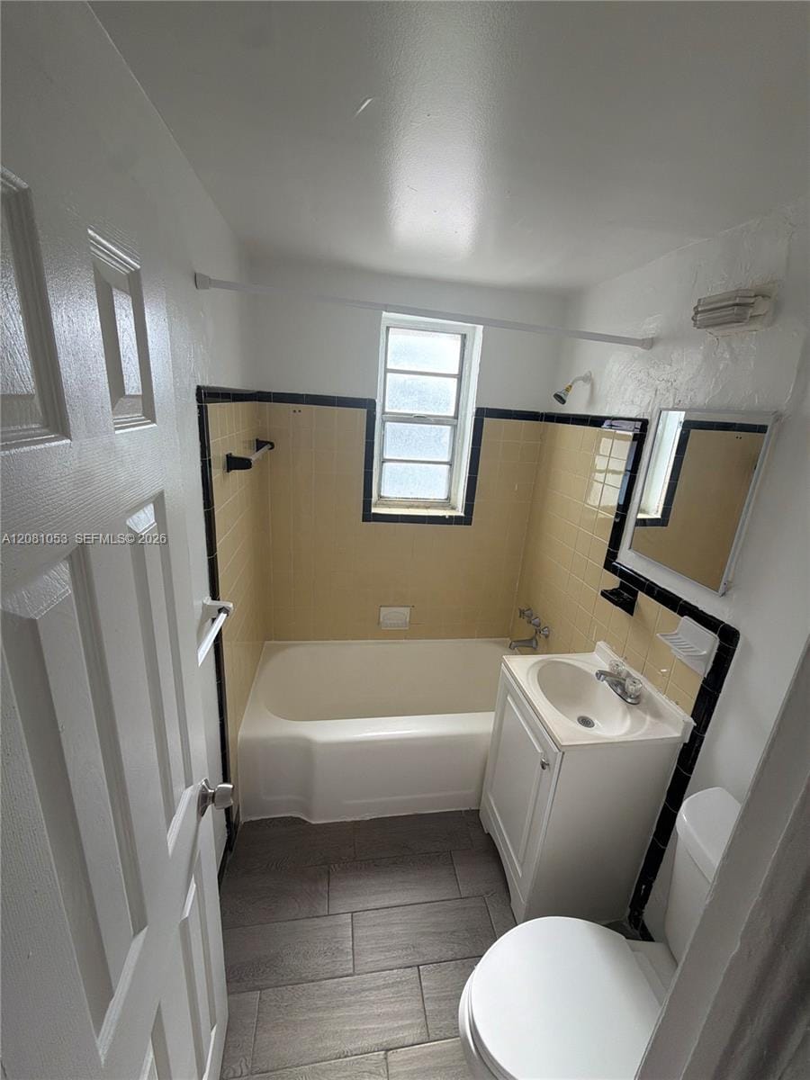 10085 NW 7 Court 2-B — photo 2
