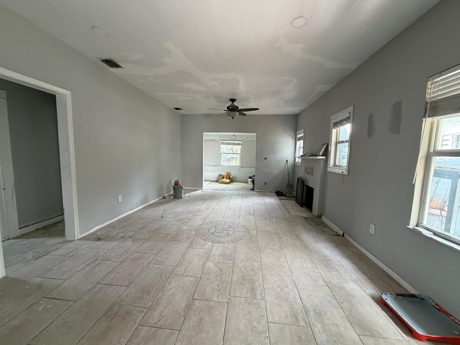 631 37TH Street 631 — photo 11