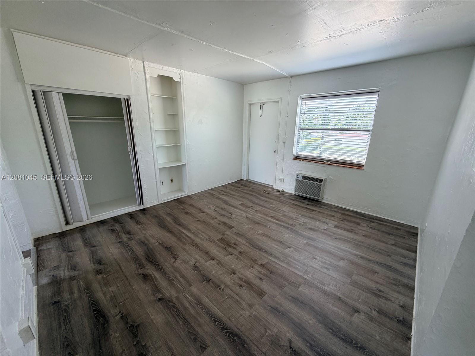 730 NW 101st Street 1-A — photo 2