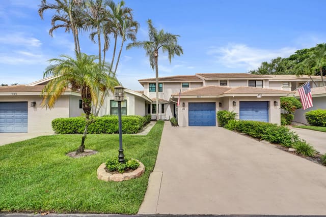 665 Deer Creek North Shore Drive, Deerfield Beach, FL 33442
