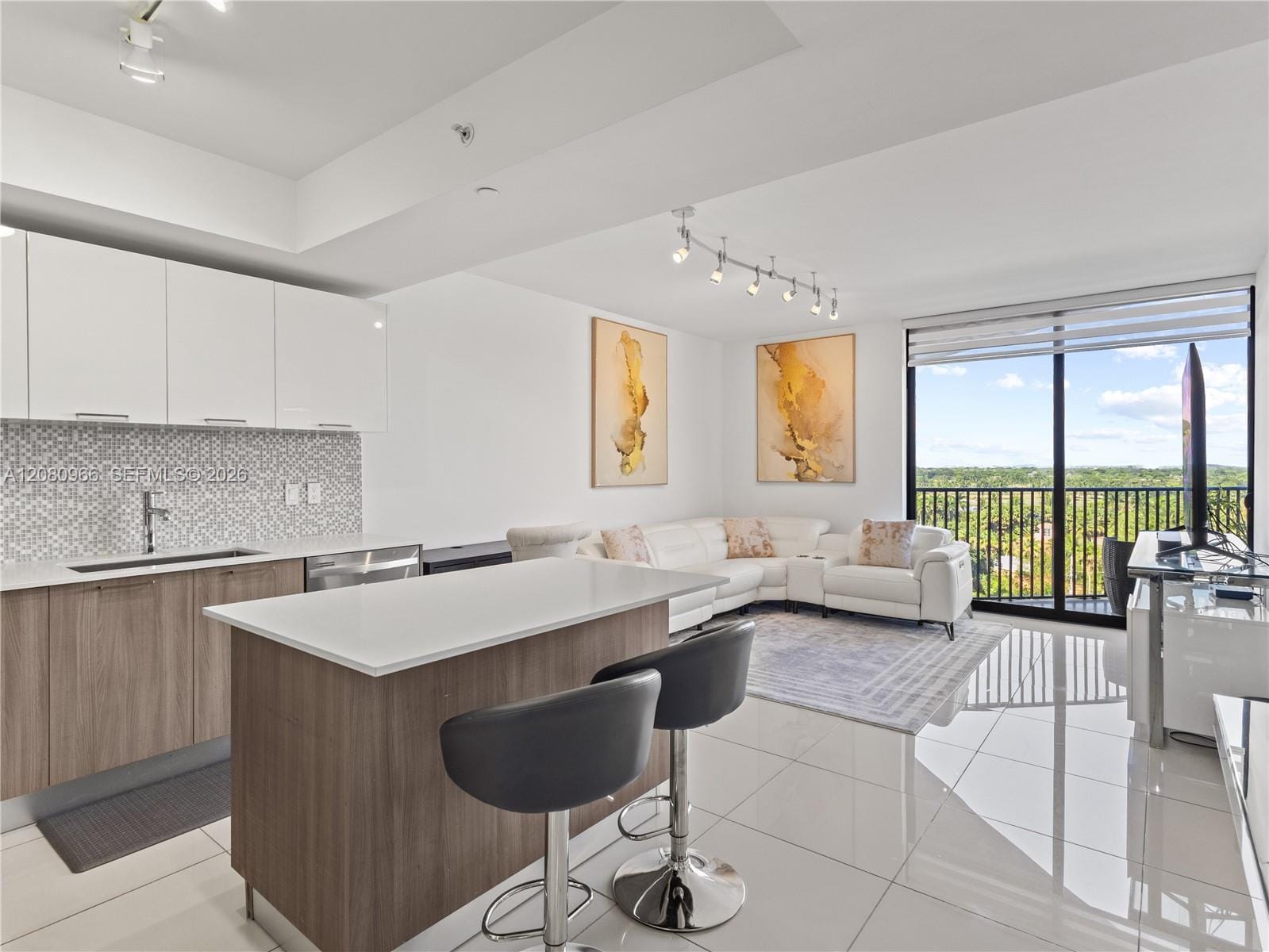 5252 NW 85th Avenue 808 — photo 12