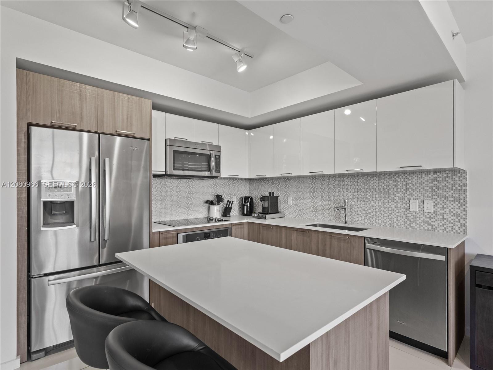 5252 NW 85th Avenue 808 — photo 9