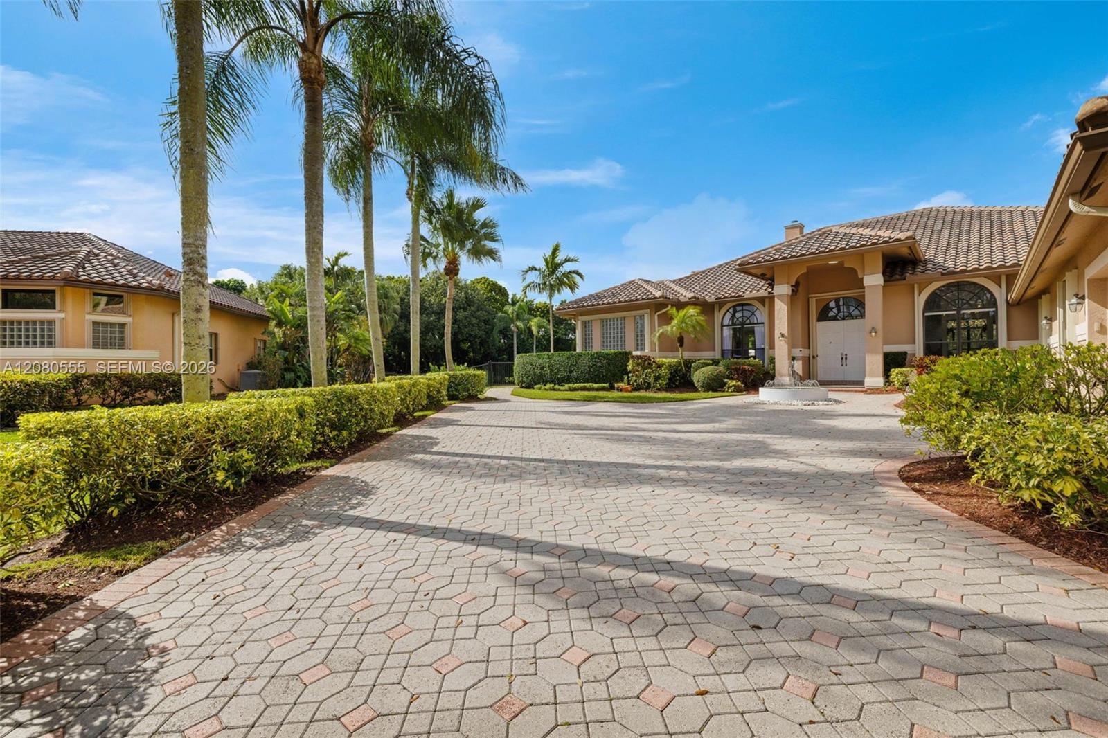 11613 NW 5th Street, Plantation, FL 33325