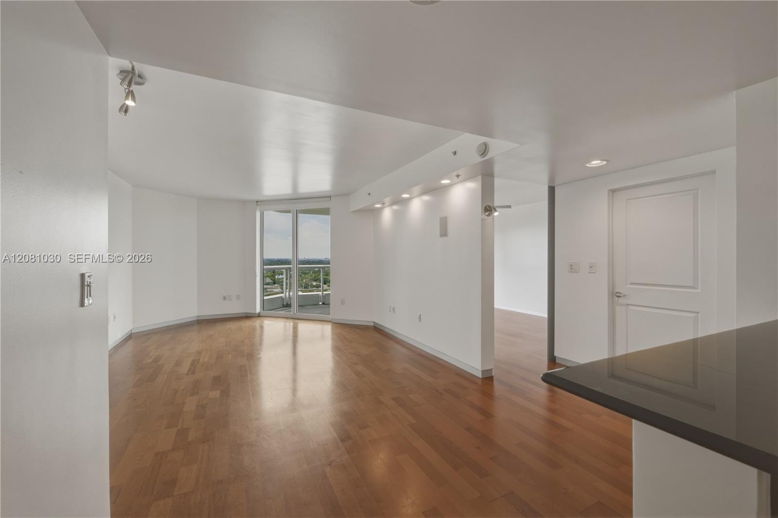 401 SW 4th Avenue 1700 — photo 12