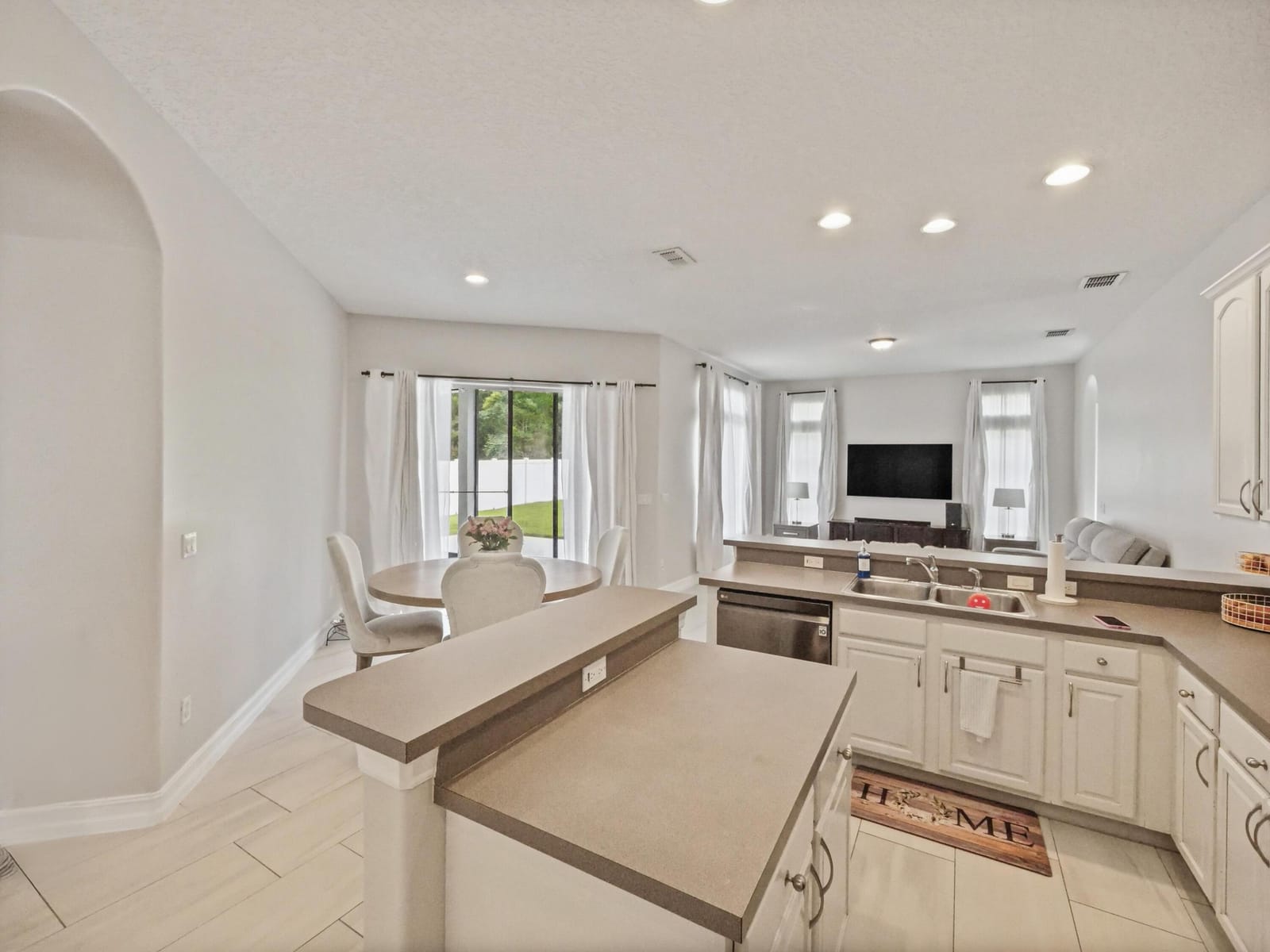 16437 TUDOR GROVE Drive, Orlando, FL 32828 photo 14