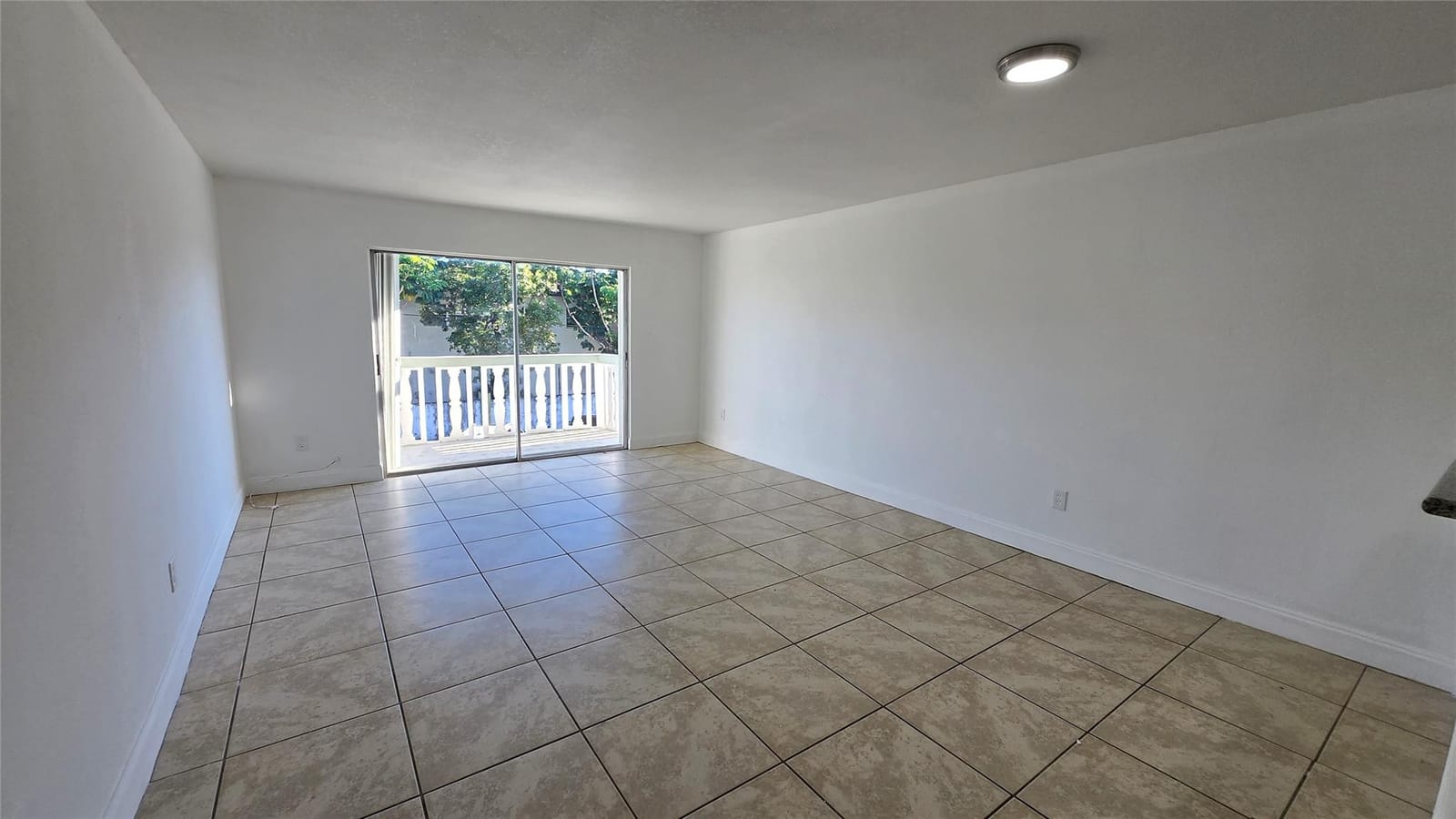 15205 NE 6TH Avenue D206 — photo 7