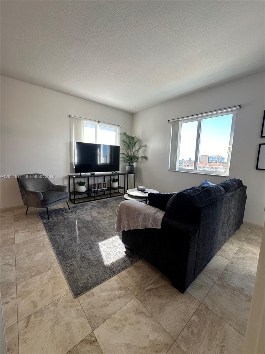 10 Aragon Avenue 1120 — photo 2