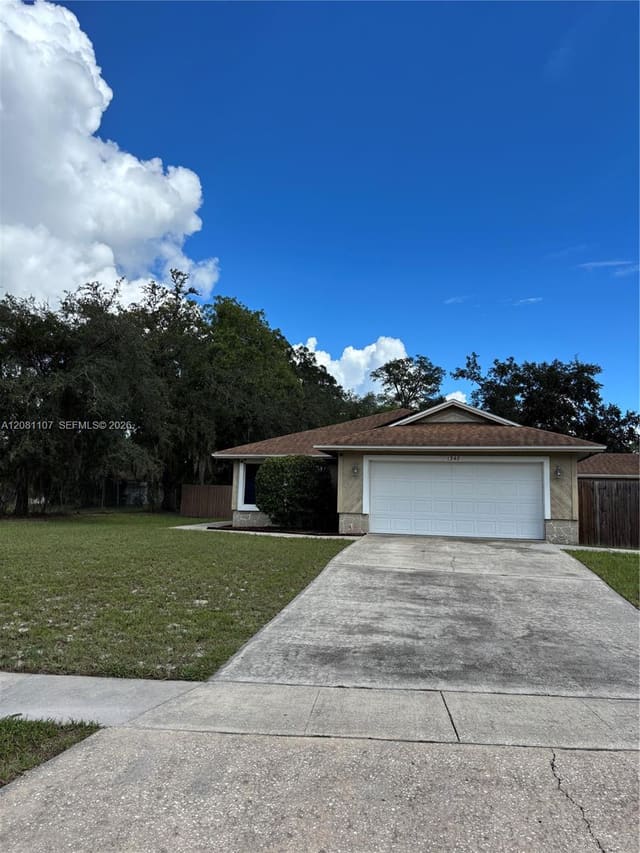 1348 Ortega St, Winter Spring, FL 32708
