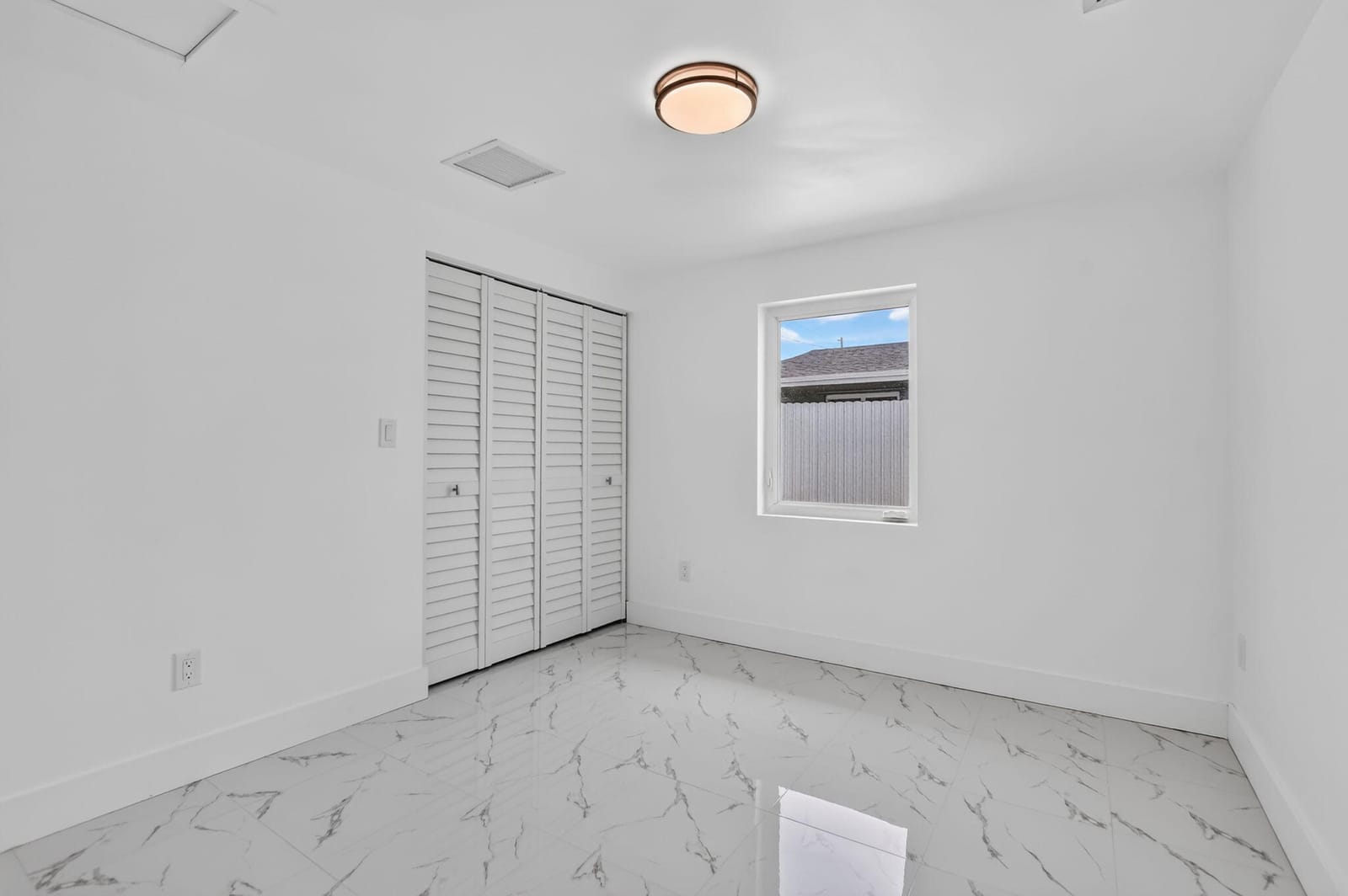 182 SW 6 Street, Deerfield Beach, FL 33441 photo 15