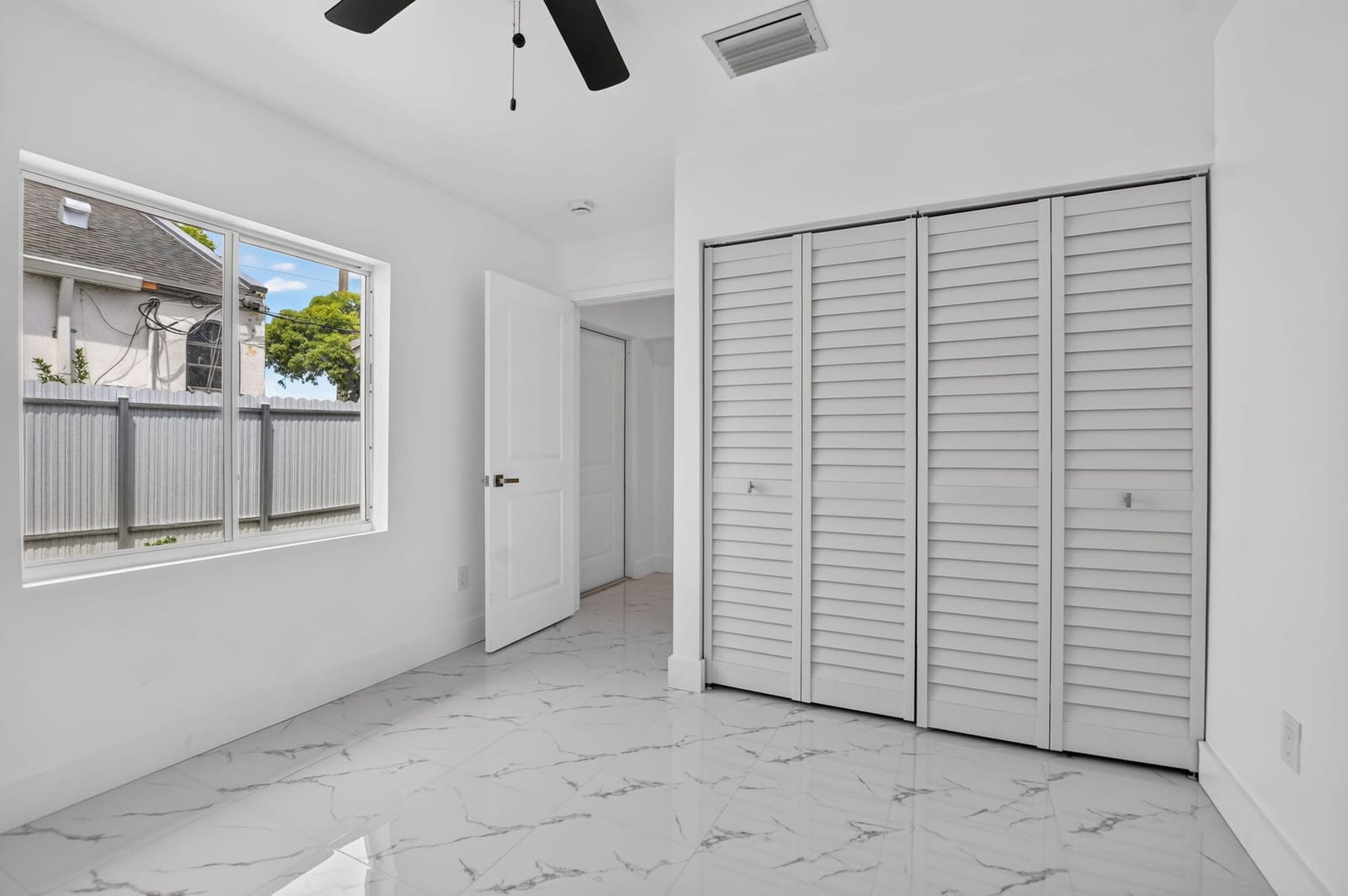 182 SW 6 Street, Deerfield Beach, FL 33441 photo 21
