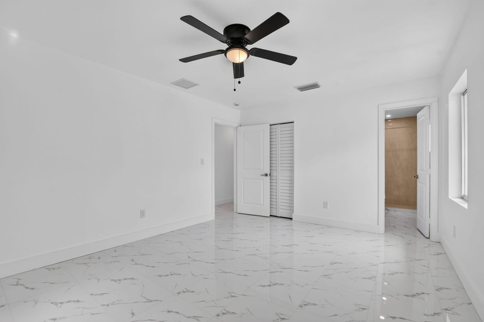 182 SW 6 Street, Deerfield Beach, FL 33441 photo 27