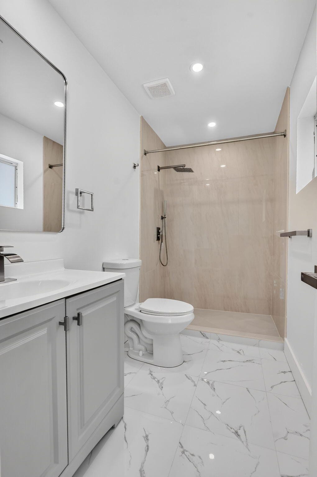182 SW 6 Street, Deerfield Beach, FL 33441 photo 29