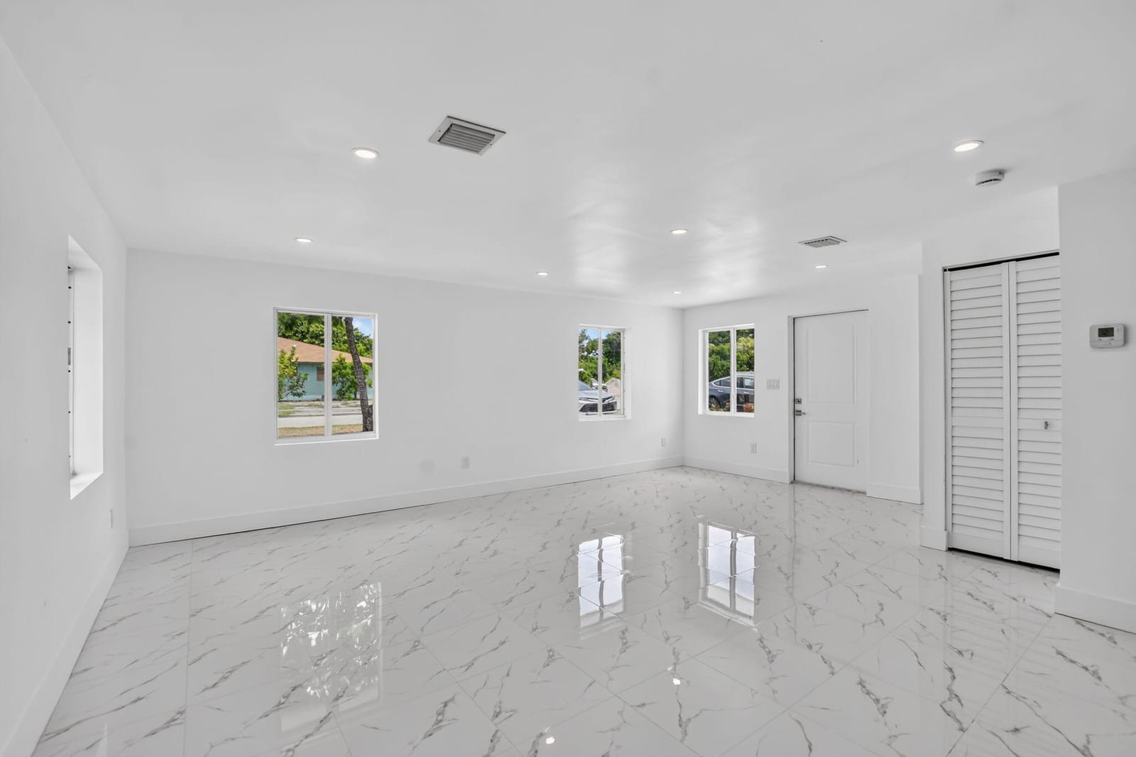 182 SW 6 Street, Deerfield Beach, FL 33441 photo 7