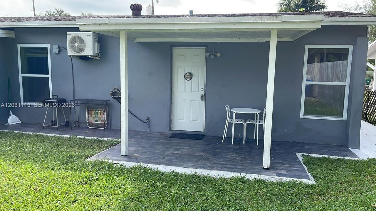 2463 NE 183rd Street 2, North Miami Beach, FL 33160