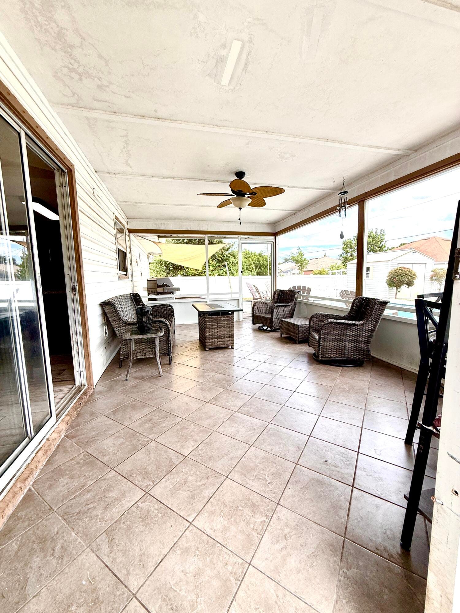 637 SW GRANADEER Street — photo 8