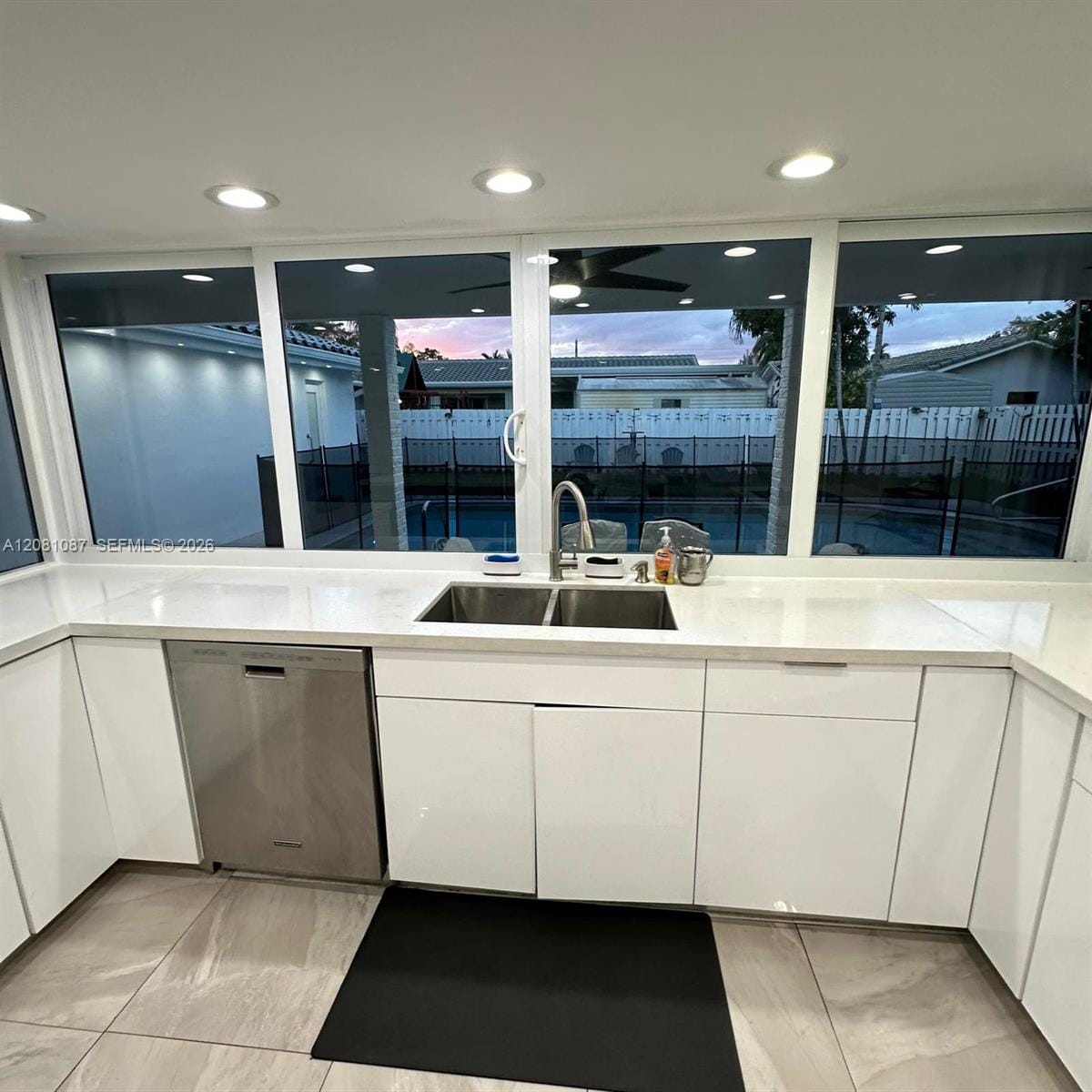 3750 N 54th Avenue, Hollywood, FL 33021 photo 13