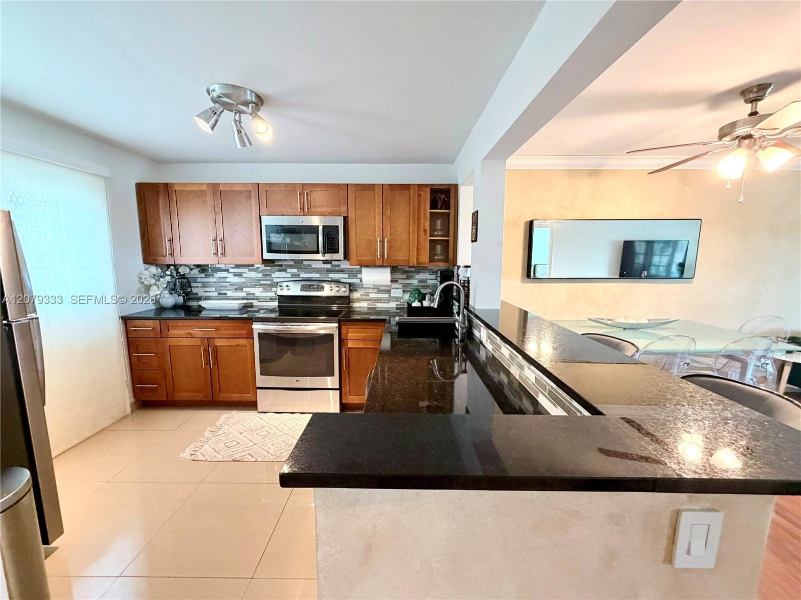 445 NE 195th Street 430 — photo 5