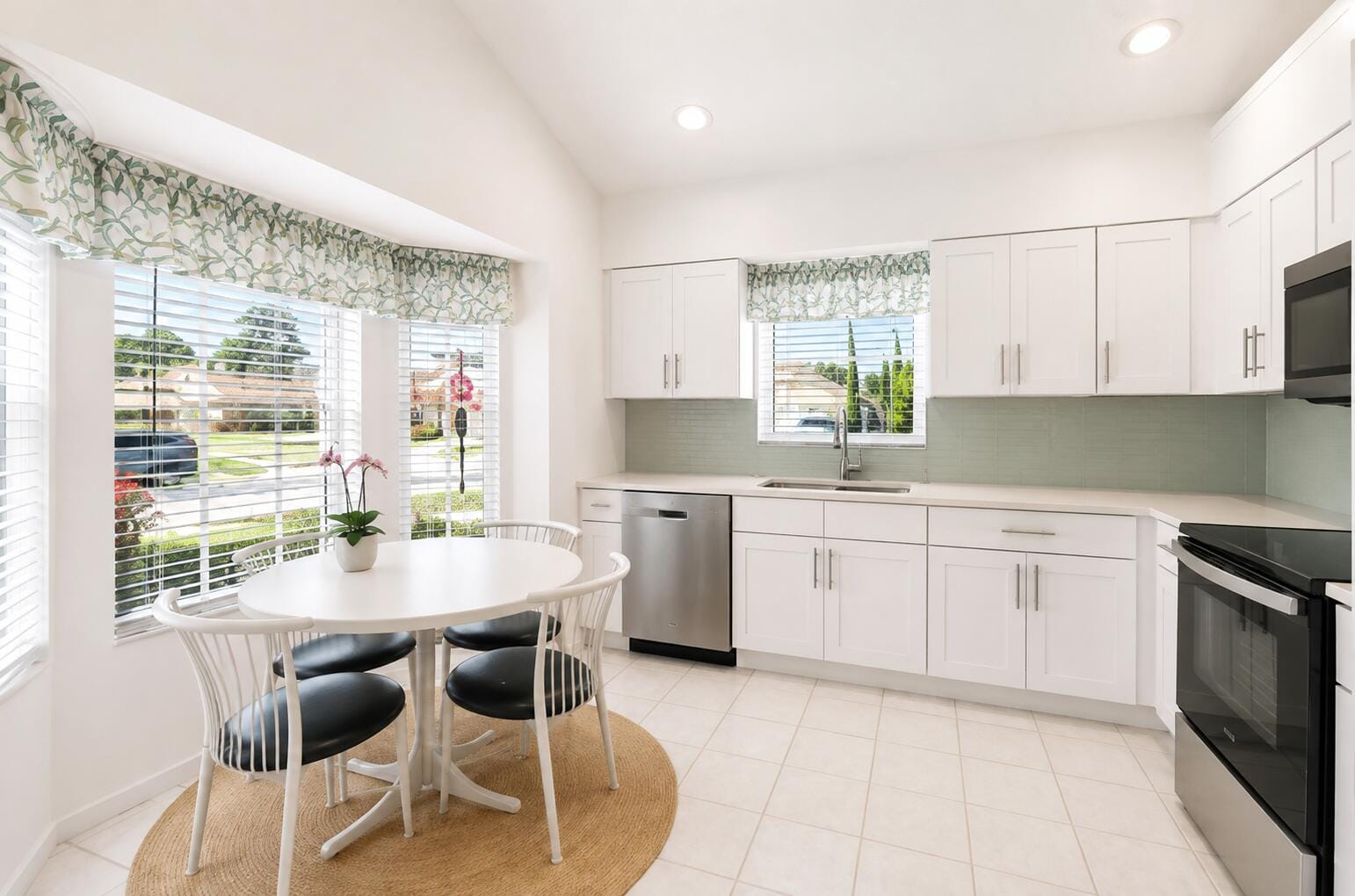 14050 Fair Isle Drive — photo 2