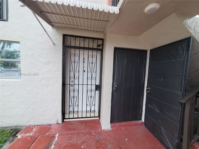 6600 W 2nd Court 15, Hialeah, FL 33012
