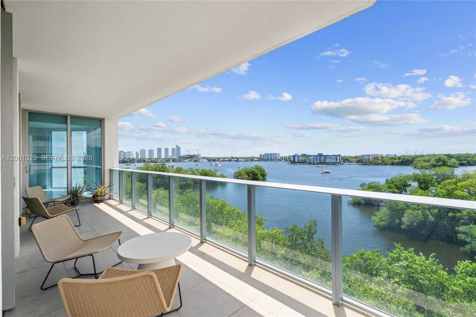17111 Biscayne Boulevard 402, North Miami Beach, FL 33160