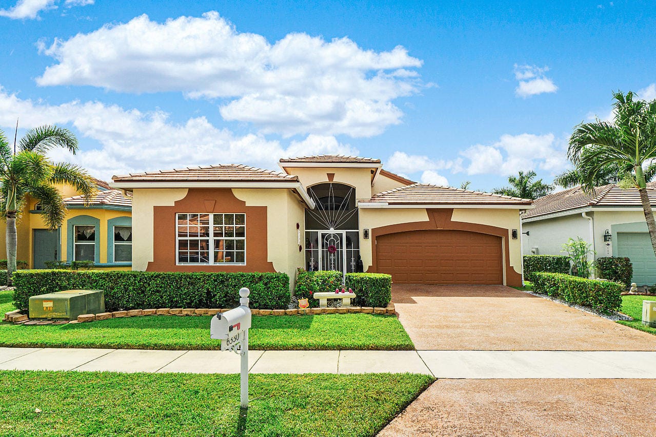 6330 HARBOUR OAK Drive, Lake Worth, FL 33467