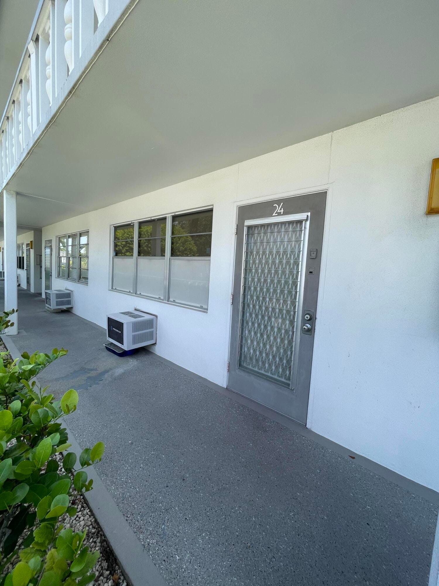 24 OAKRIDGE C 24 — photo 12