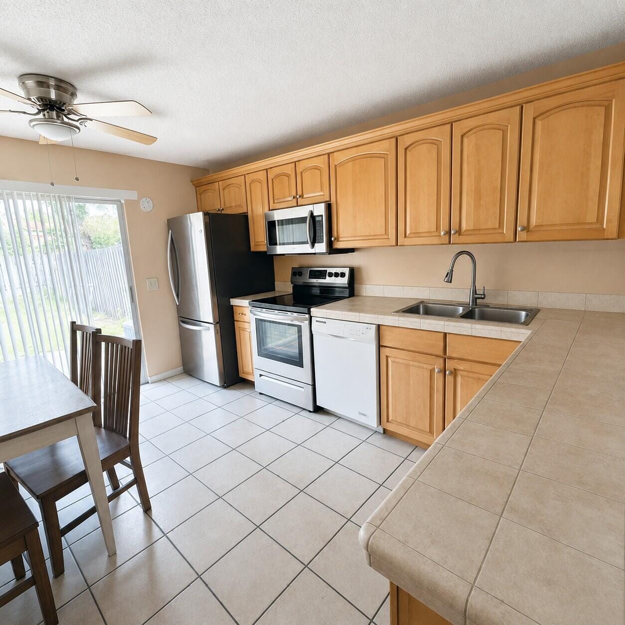 4570 Orleans Court C — photo 3