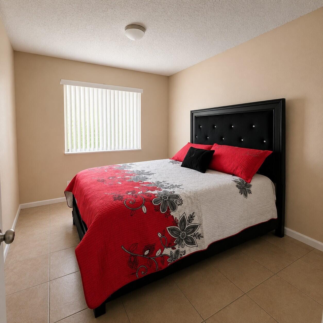 4570 Orleans Court C — photo 7