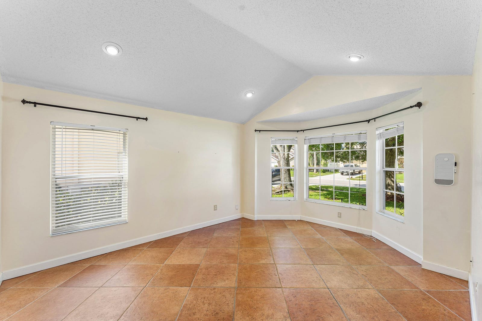 13053 Meadowbreeze Drive — photo 12