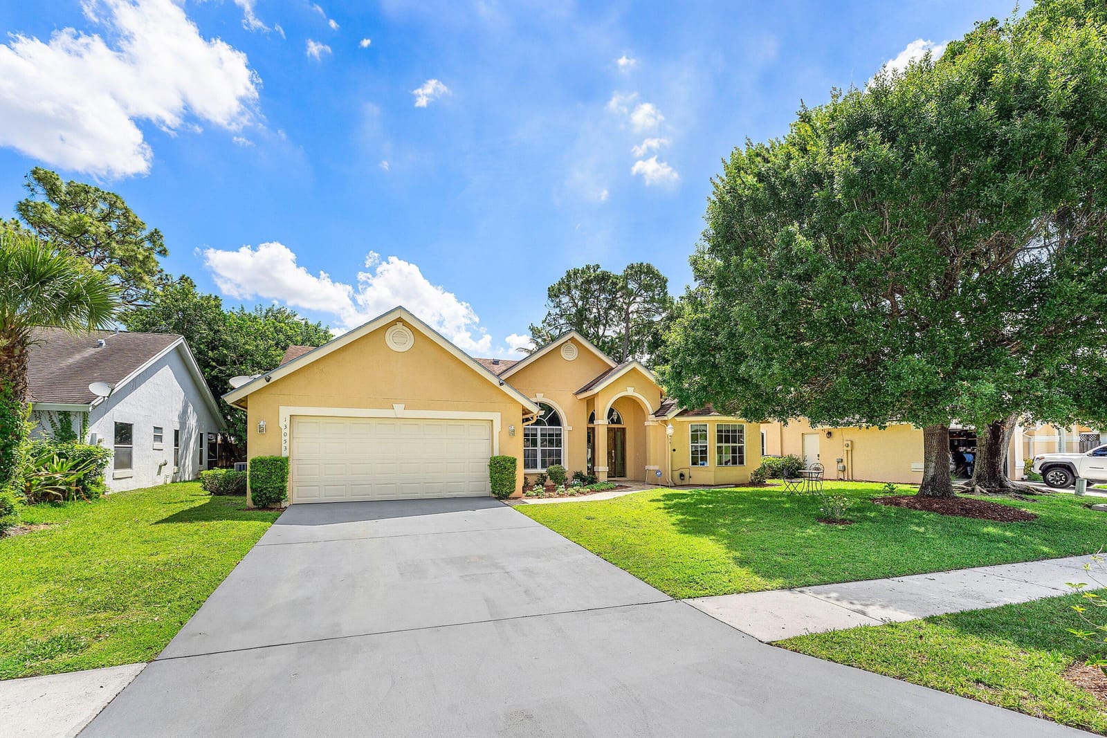 13053 Meadowbreeze Drive — photo 8