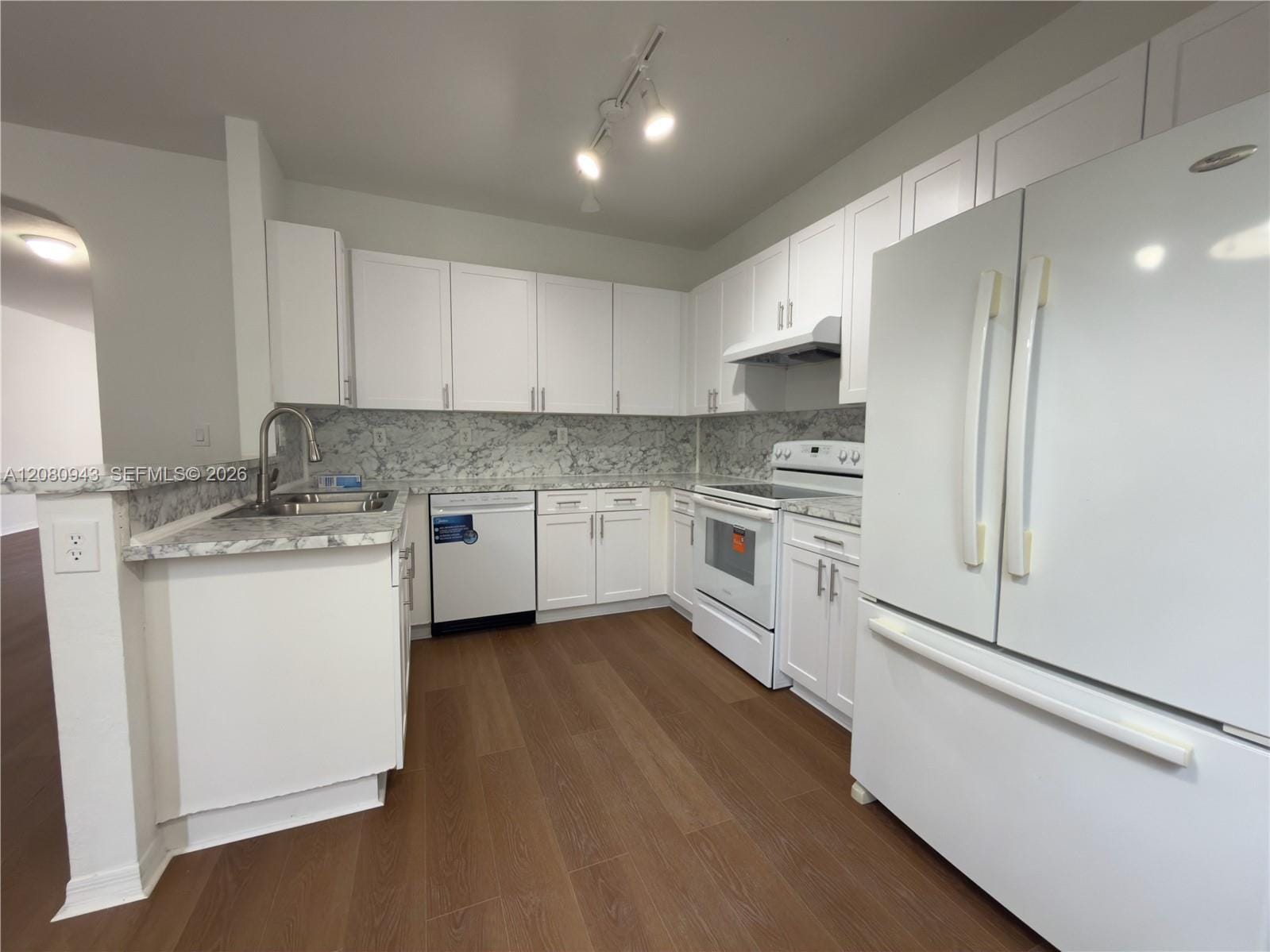 7978 SW 166th Place — photo 6
