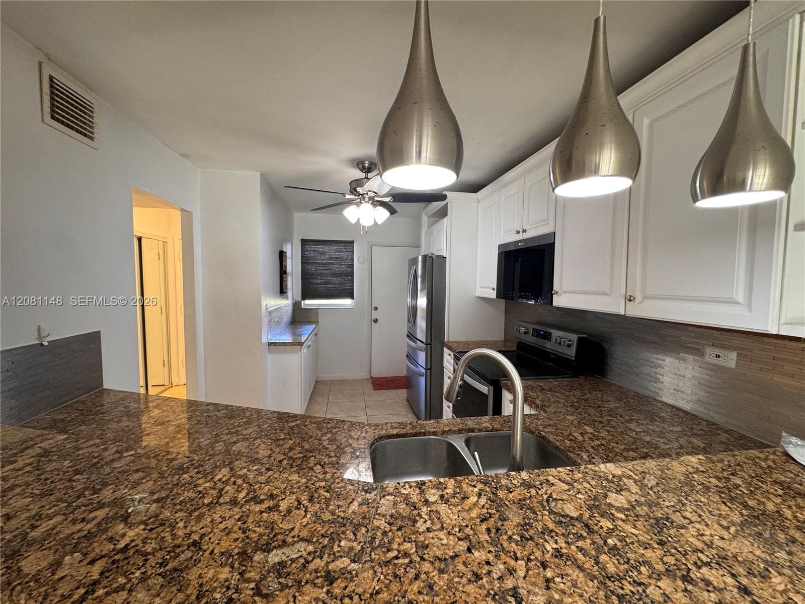 1670 NE 191st Street 100-3, Miami, FL 33179