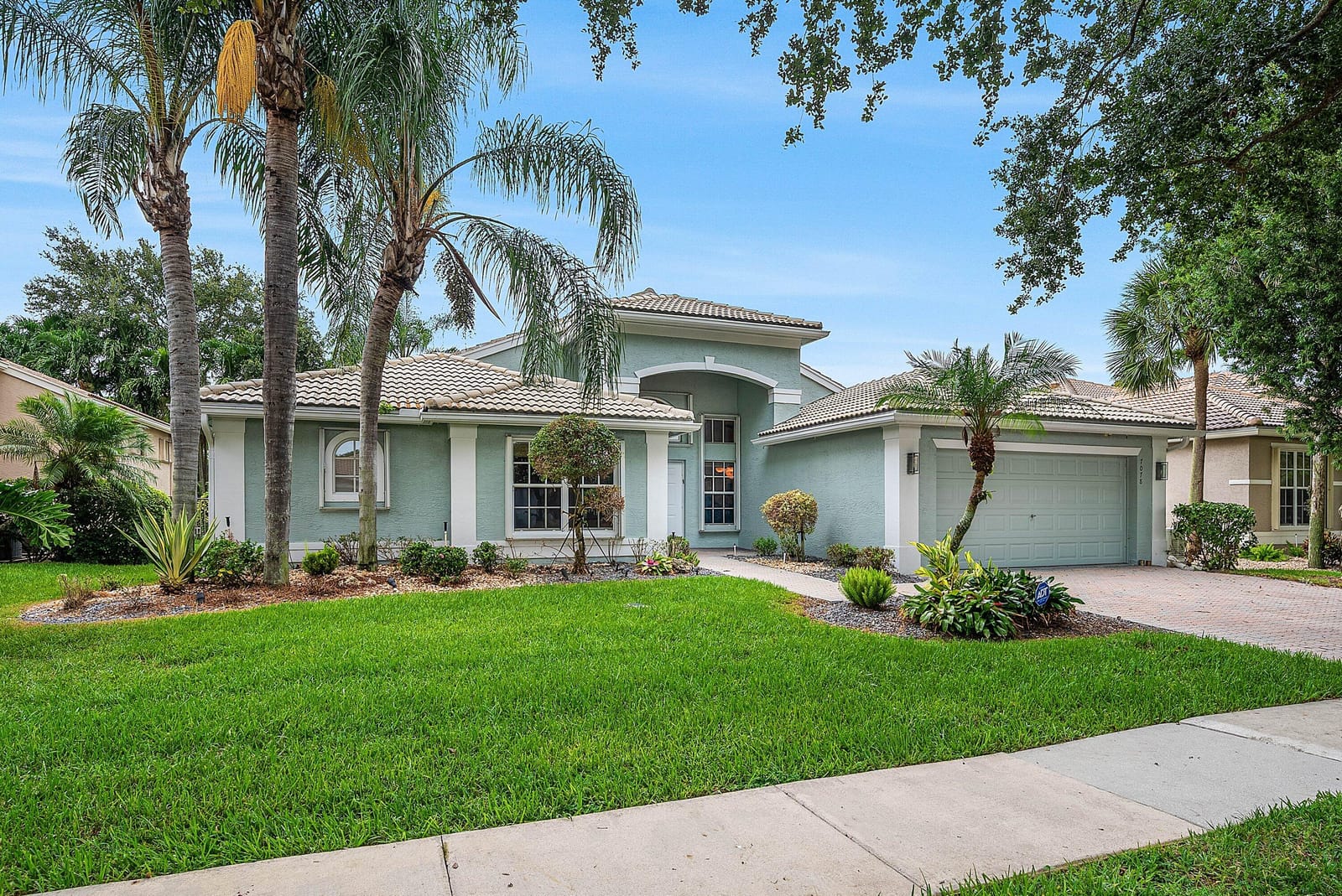 7078 Francisco Bend Drive — photo 2