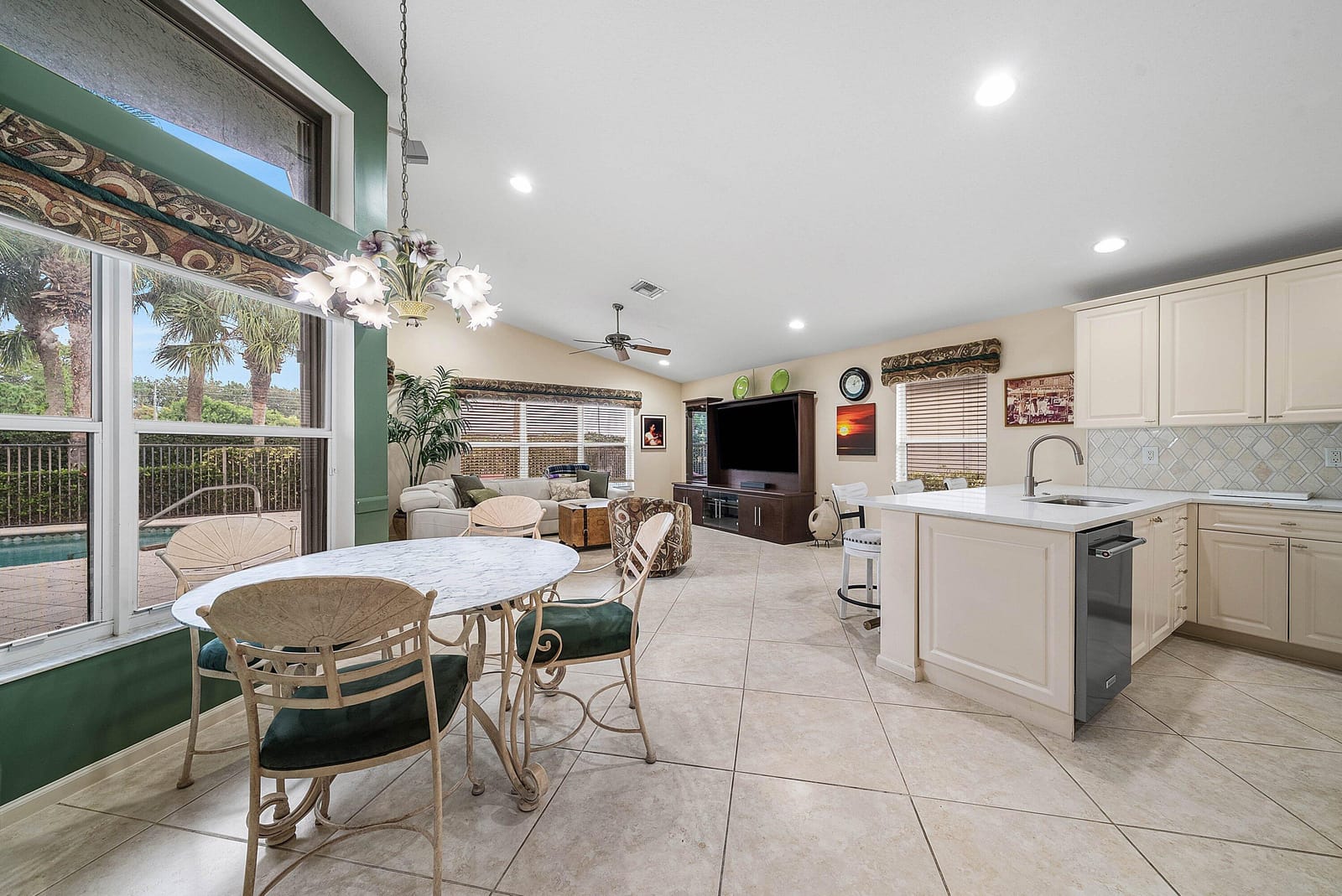 7078 Francisco Bend Drive — photo 10